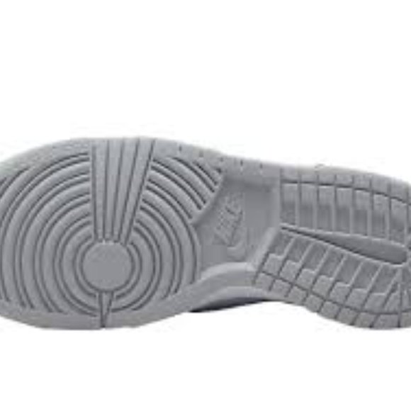Nike Dunk Low Two-Toned Grey (GS) - All women's sizes - Picture 4 of 7
